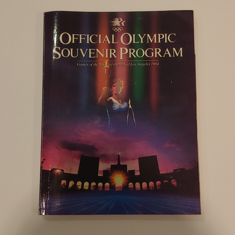 1984 Official Olympic Program Los Angeles - Picture 1 of 6